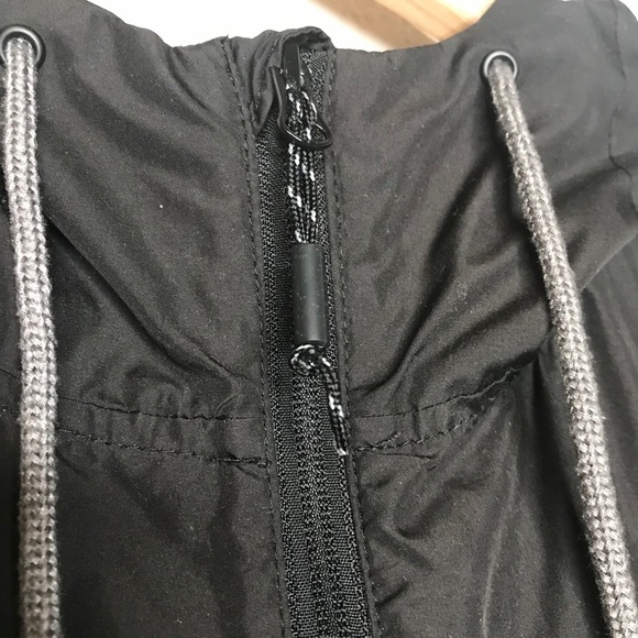 Rip Curl black hooded windbreaker men’s medium - Picture 5 of 13